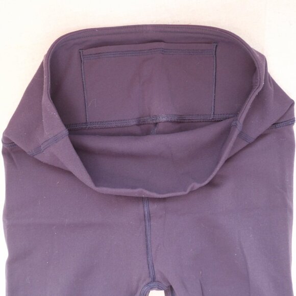 Lululemon Reveal Tight Lattice Paisley 6 in Boysenberry - Picture 3 of 14